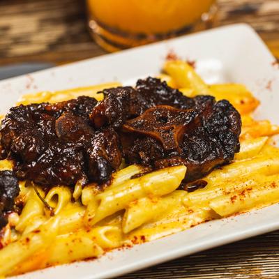 Braised oxtail pasta