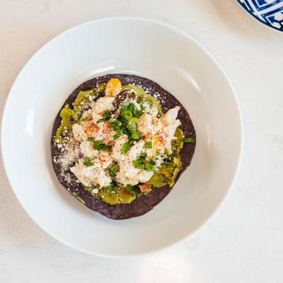 Blue crab tostada, top view