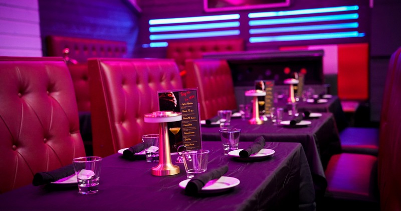 Interior, table arrangements