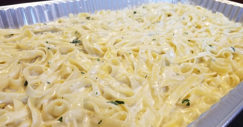 Fettuccine Alfredo tray