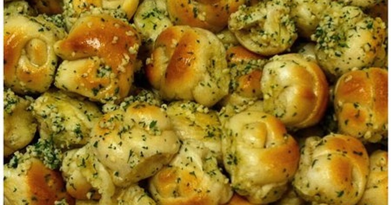 Garlic knots