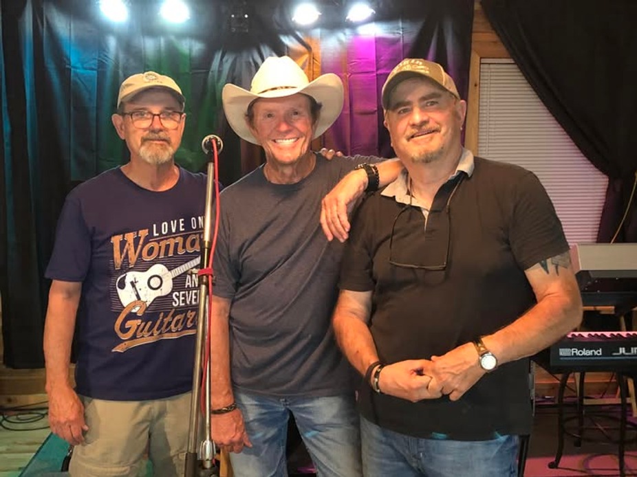 The Shop Dawgz event photo