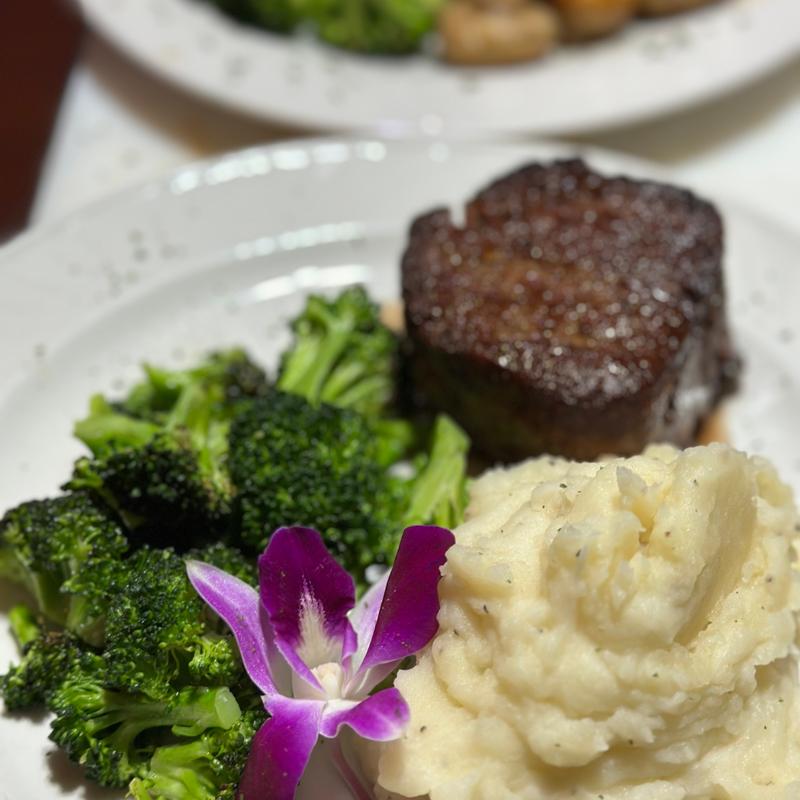 Grilled Tenderloin Filet photo