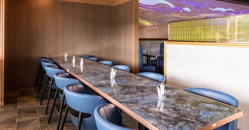 Interior seating area with a table and chairs