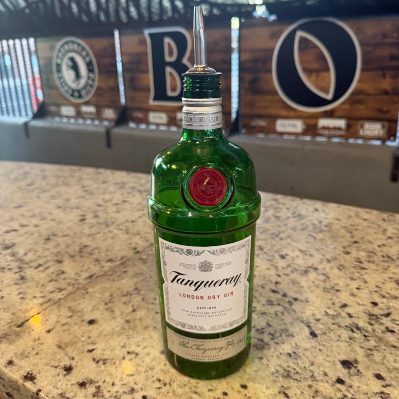 Tanqueray photo