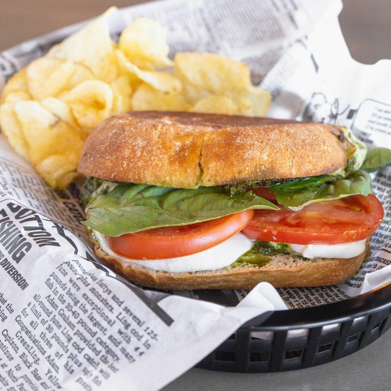 Pesto Tom & Fresh Mozz photo