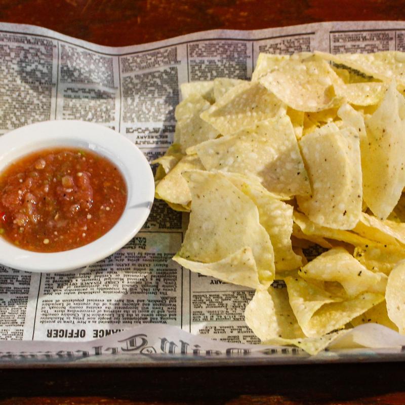 menu item 1 of 37, Chips & Salsa