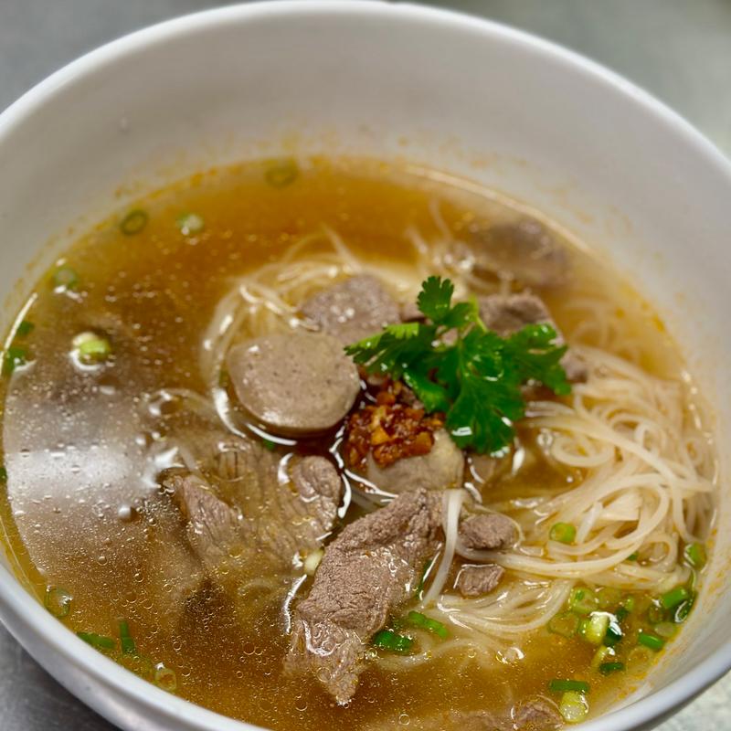menu item 51 of 106, Noodle Soup with Beef & Meatball