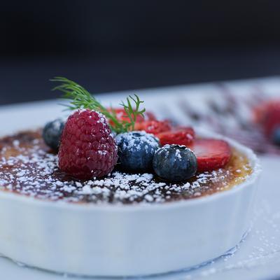 Creme Brulee dessert.
