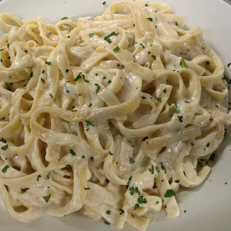 Fettuccine Alfredo photo