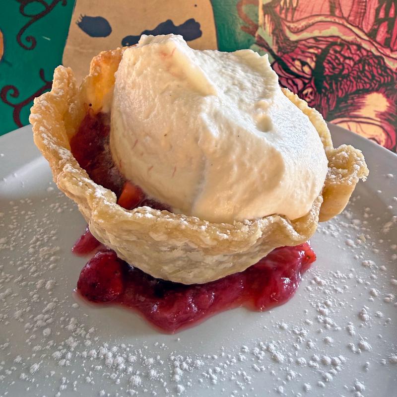 menu item 40 of 151, Strawberry rhubarb pie slice