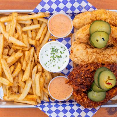 Fried chicken platter