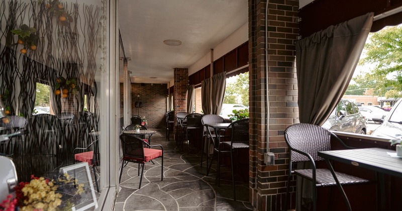 Exterior, seating space