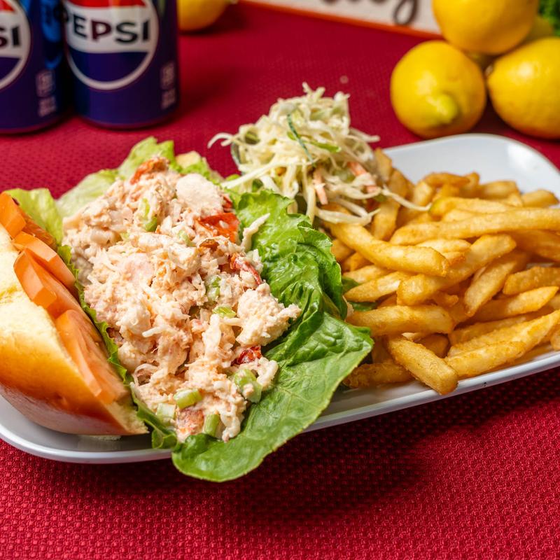 100% Lobster Roll photo