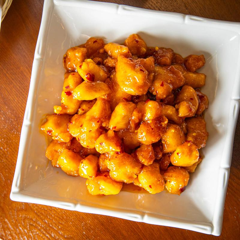 menu item 7 of 11, General Tso' Chicken (spicy)