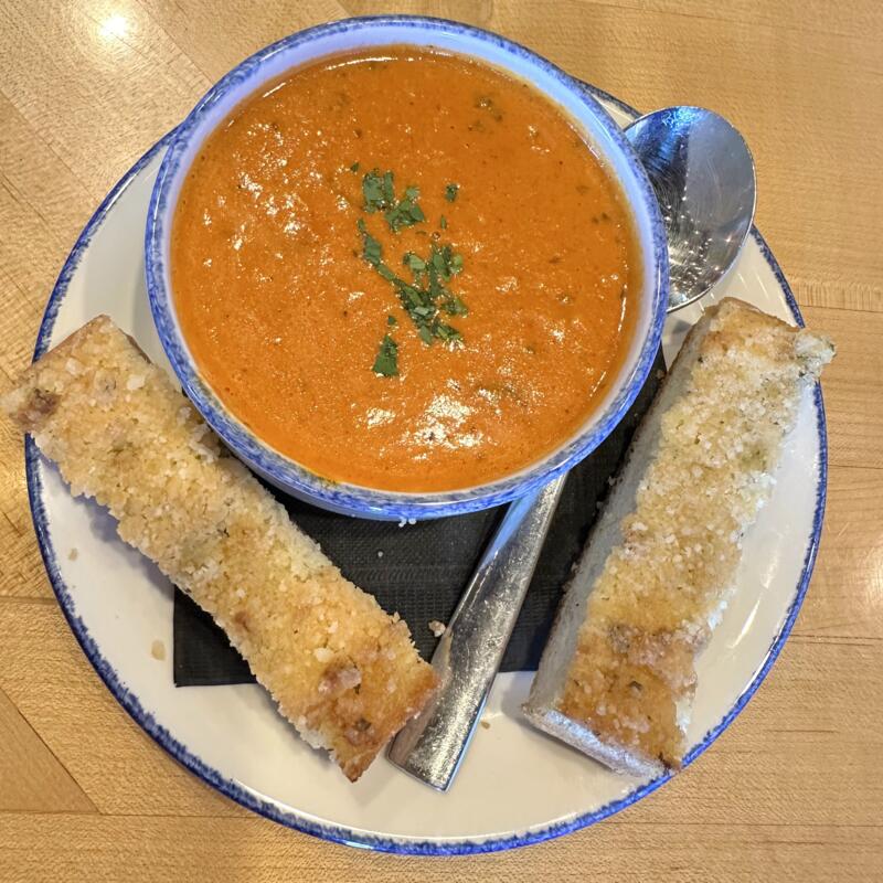 Roasted Red Pepper Smoked Gouda photo