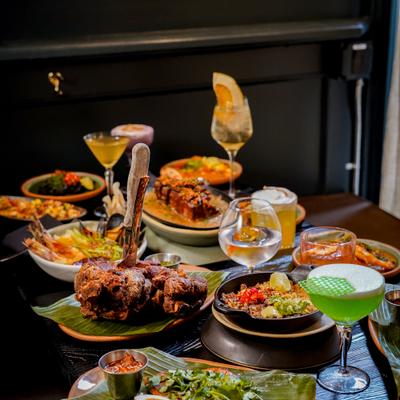 Tradicionale food spread.