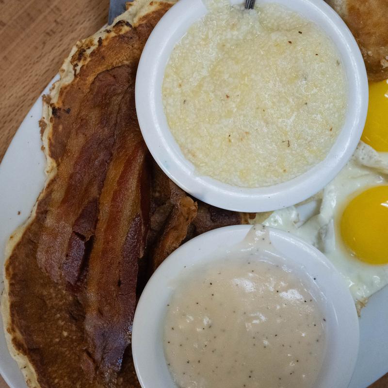 menu item 2 of 10, № 3 : Dude Ranch Breakfast Platter
