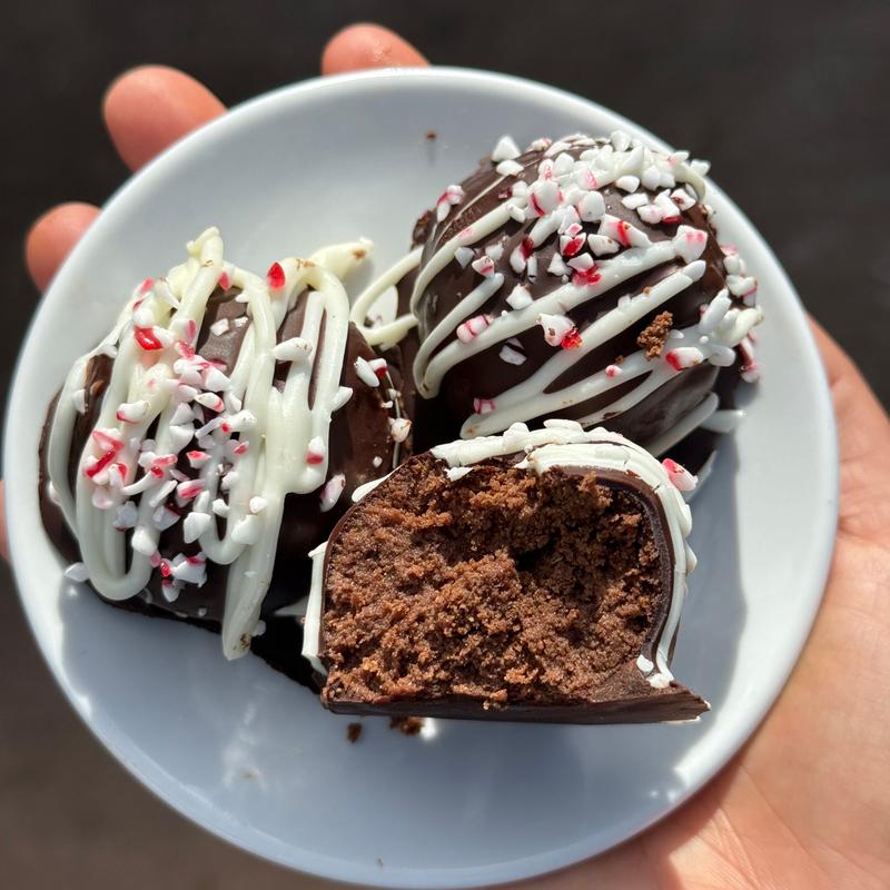 menu item 12 of 13, Peppermint Brownie Protein Bites