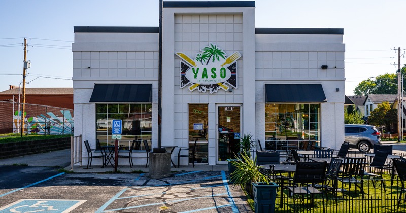 Yaso Grill, exterior