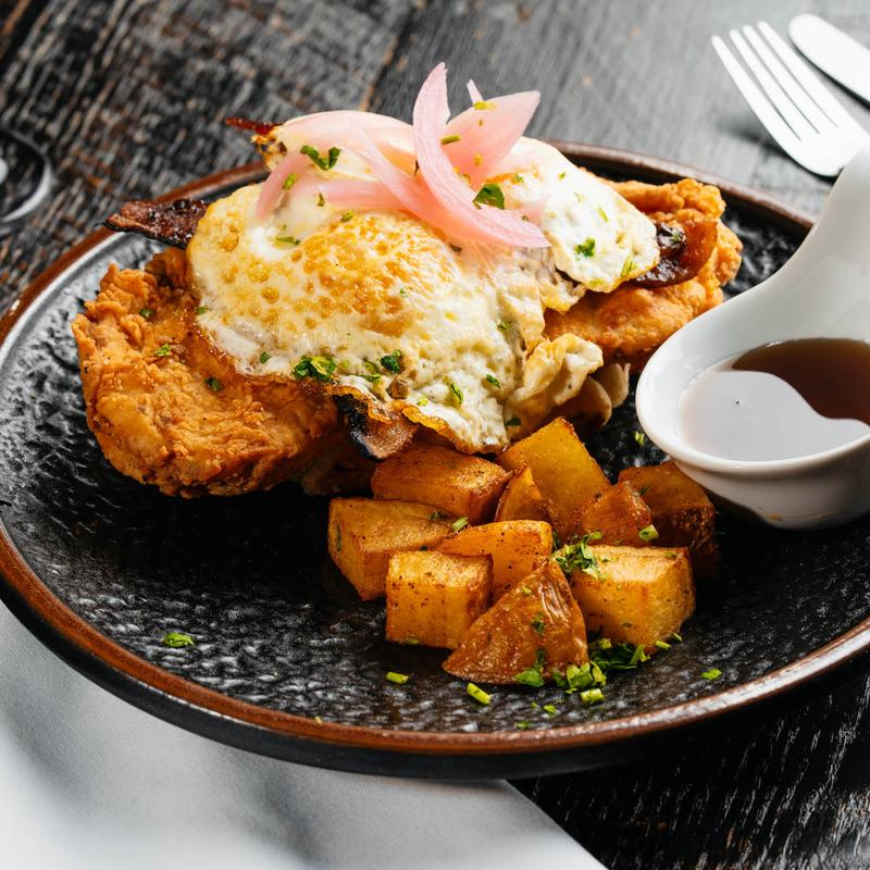 chicken & waffles photo