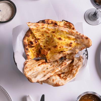 A basket of naan bread.