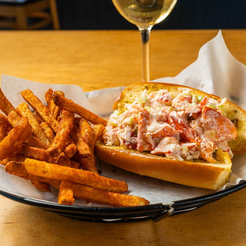 menu item 6 of 8, Lobster Roll