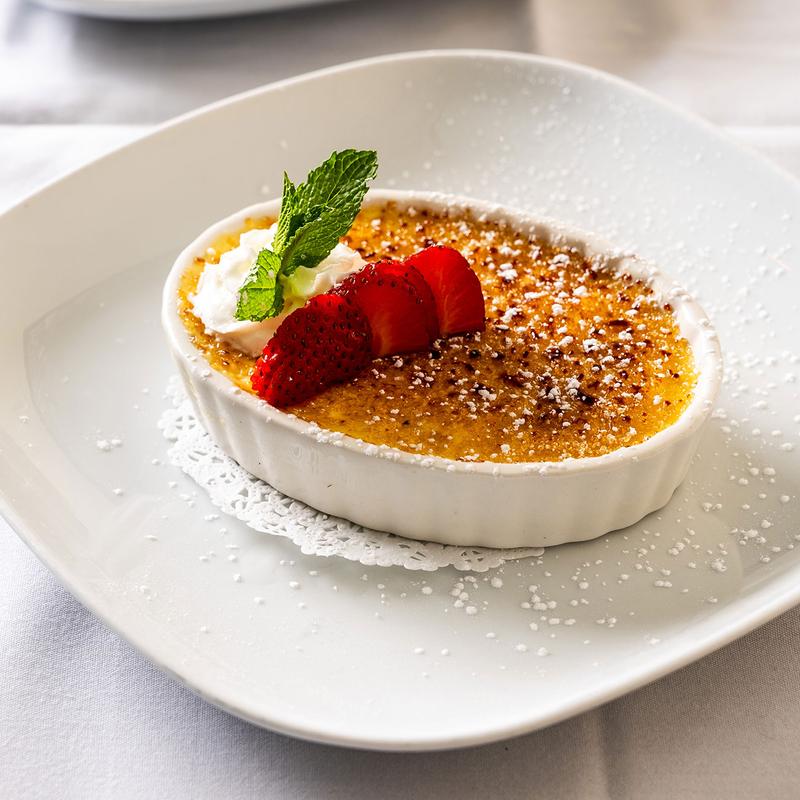 HOMEMADE CRÈME BRÛLÉE photo