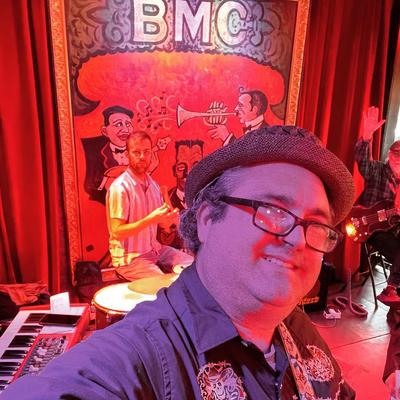 gallery photo number 519