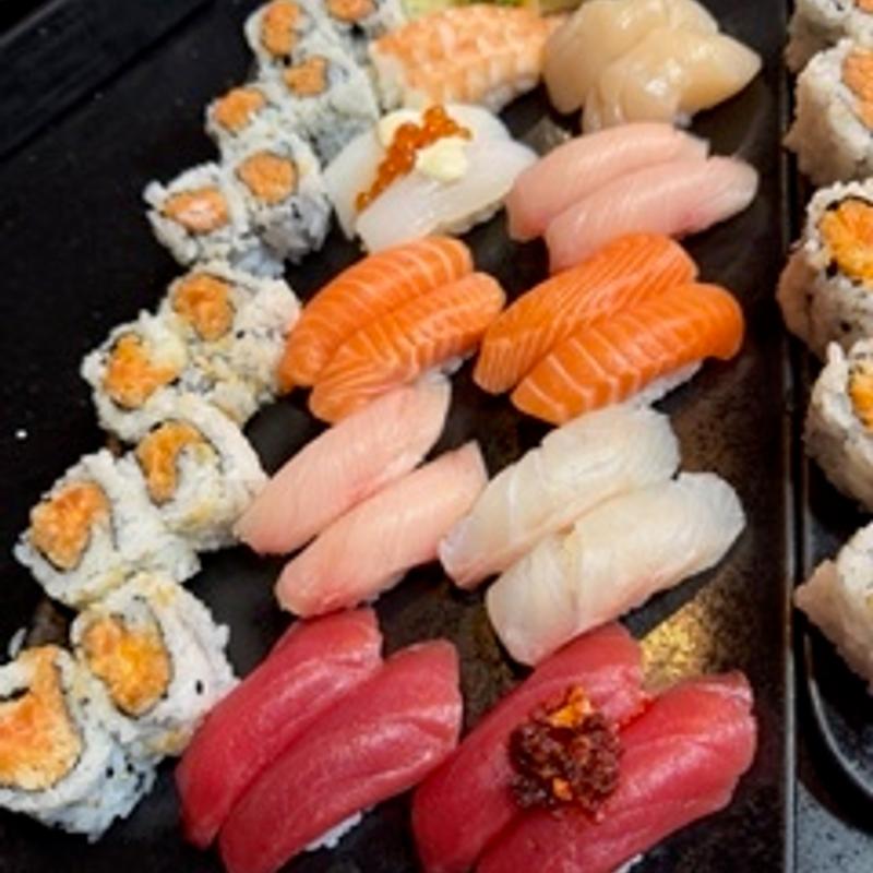 testiram sushi photo
