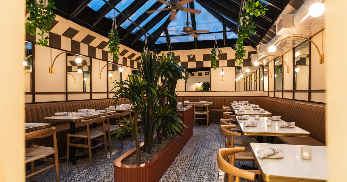 Modern style of dining area design