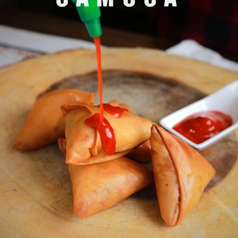 menu item 9 of 18, Samosa