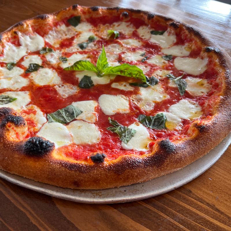 Pizza Margherita photo