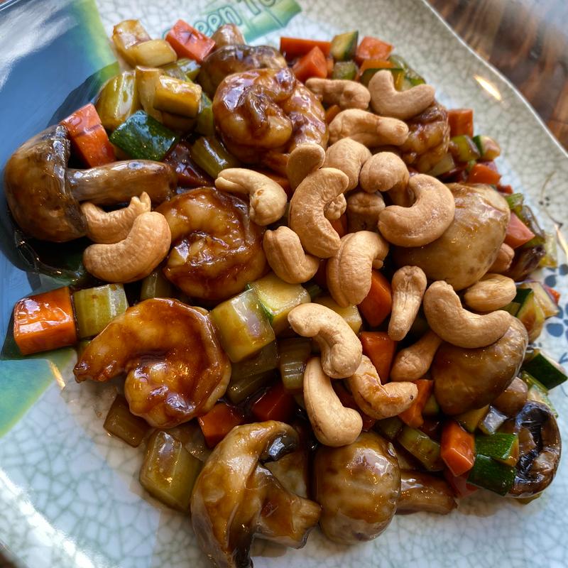 C10. w. Cashew Nuts photo