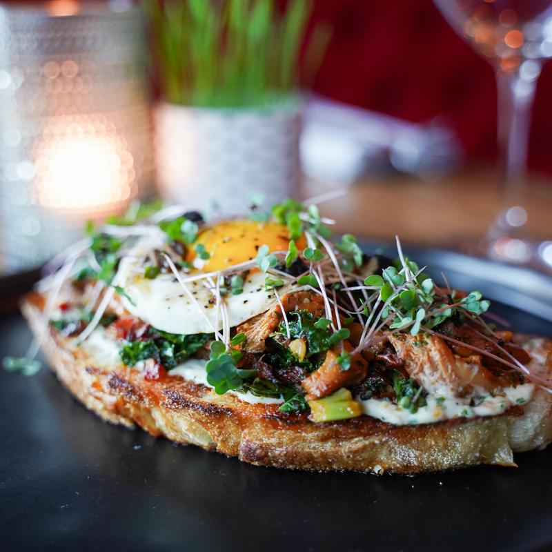 Mushroom crostini photo
