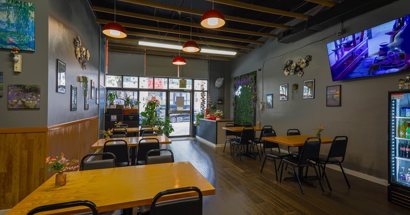 Interior, wide view, dining area