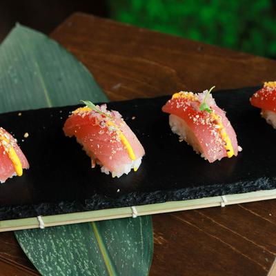 Tuna Nigiri