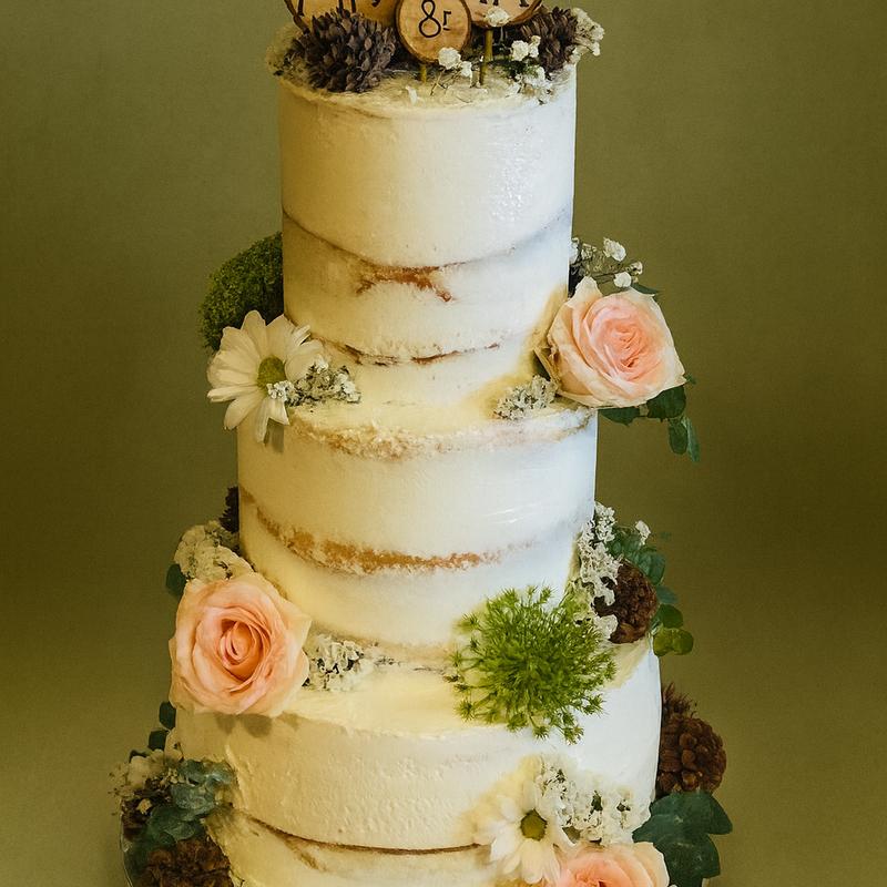 menu item 40 of 138, Le Mariage Rustique Cake