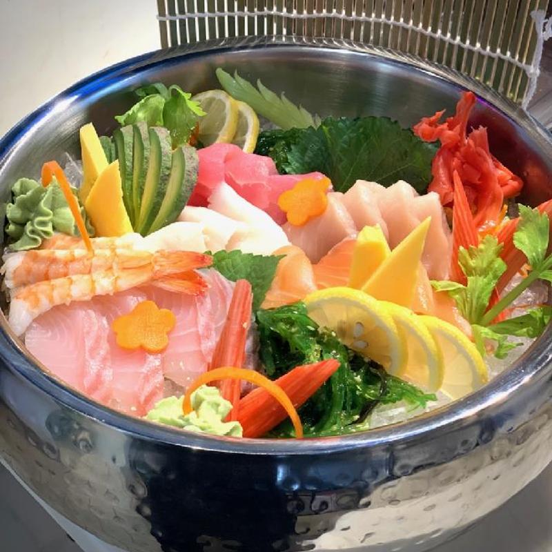 Sashimi Deluxe* photo