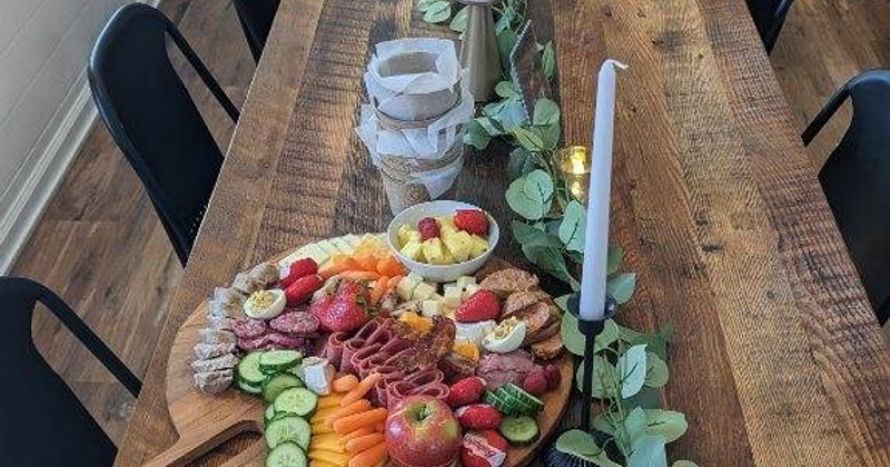 Restaurant dining area