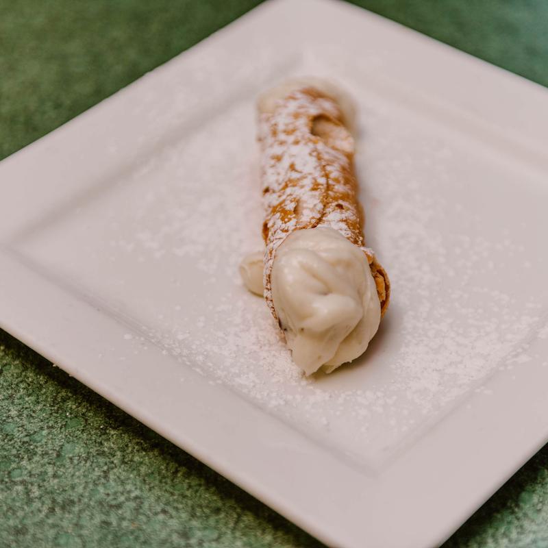 menu item 11 of 11, Cannoli