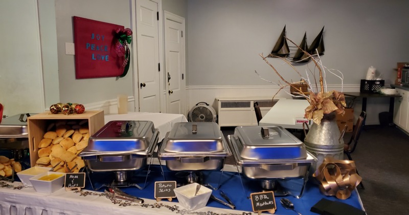 Chafing dishes, various sauces