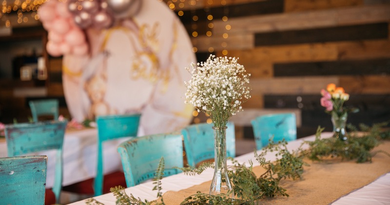 Restaurant van with restaurant sign