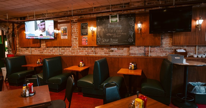 Diner area, booths, tables, chairs