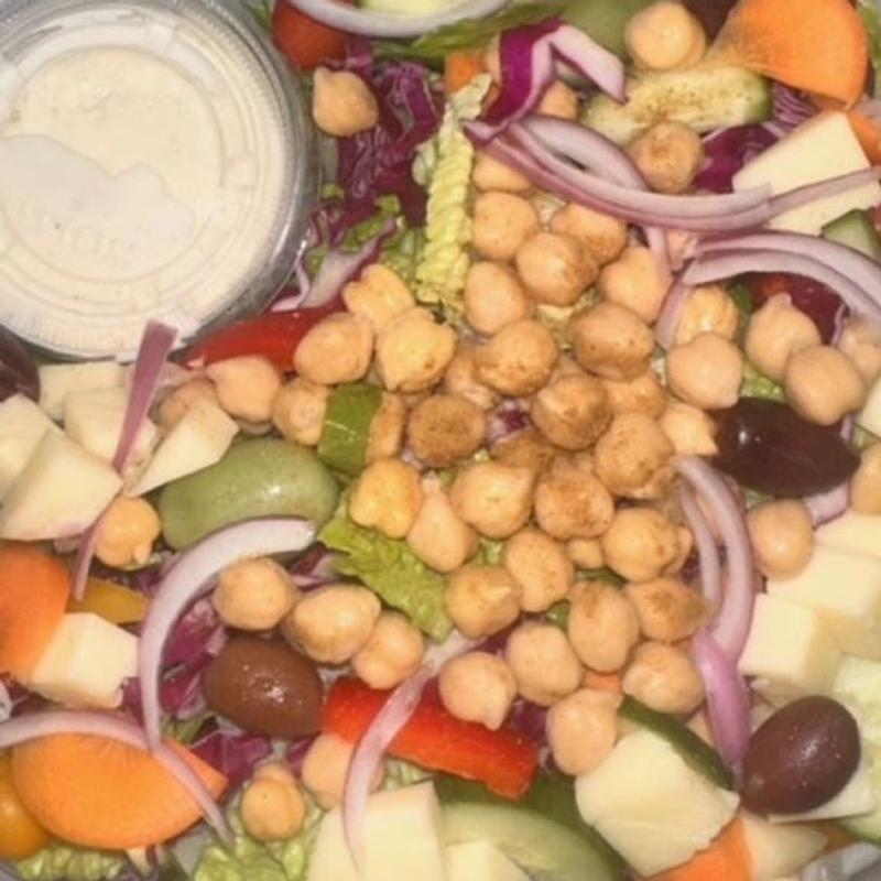 Vegetable Salad with Garbanzo Beans photo