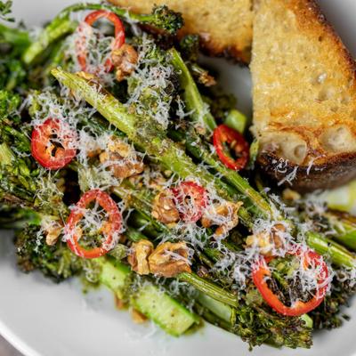 Roasted broccolini, with ricotta, lemon, walnuts, chilies, and toast.
