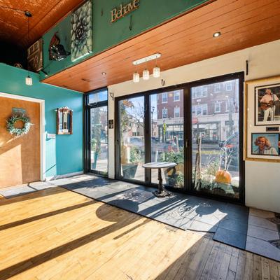 gallery photo number 1