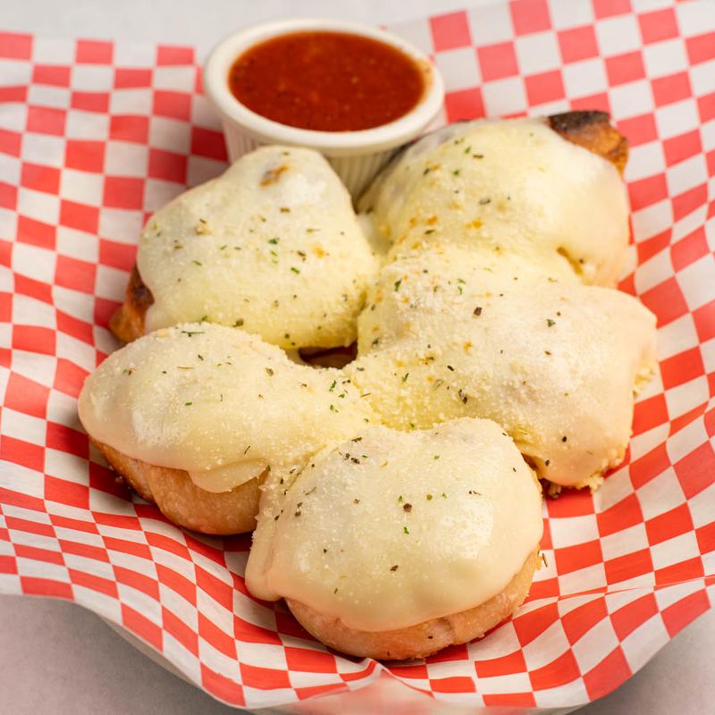 Cheesy Garlic Knots photo