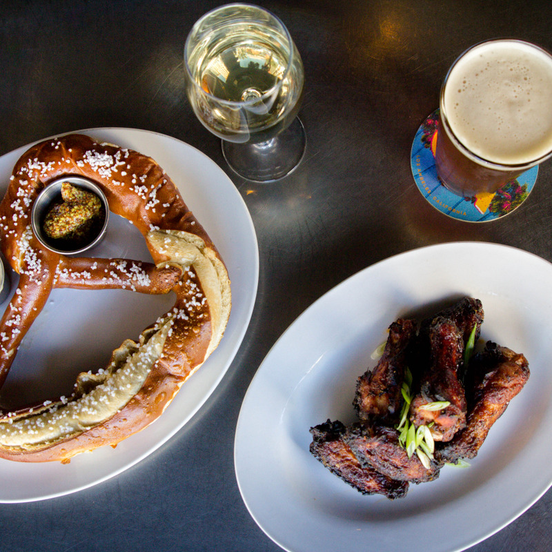 Gaslamp Tavern Happy Hour/Specials SpotHopper