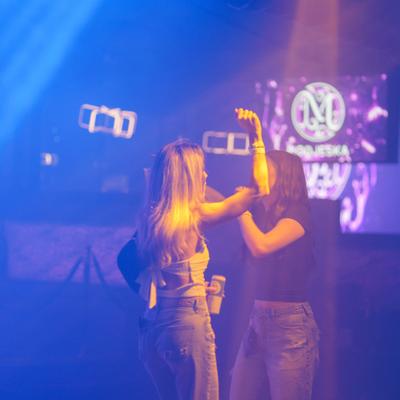 Guests dancing.